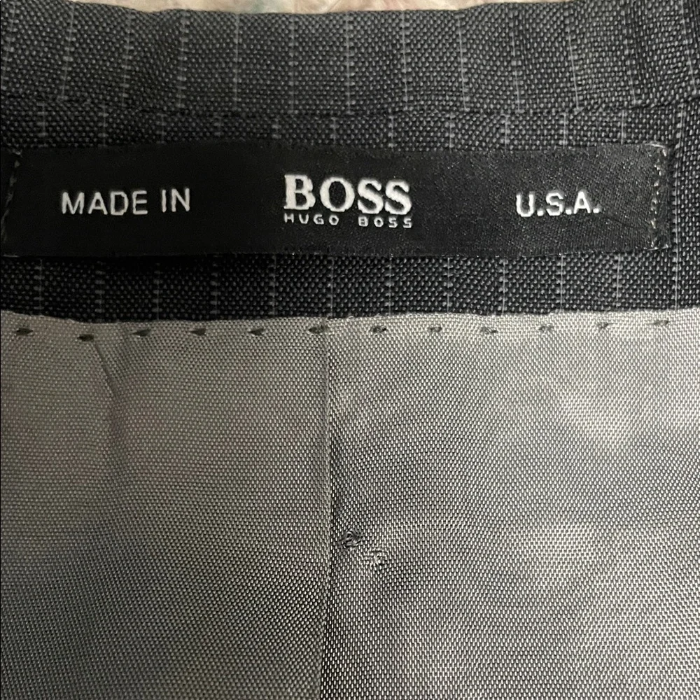 Hugo boss mohair wool Gray Pinstripe Suit Jacket & Trousers - Picture 2 of 12